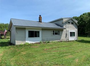 264 Winks Rd, Fulton, NY 13069