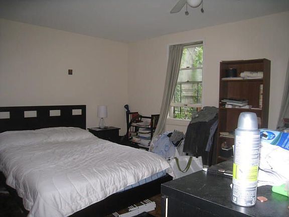 5th image of 2048 42nd St APT 1A