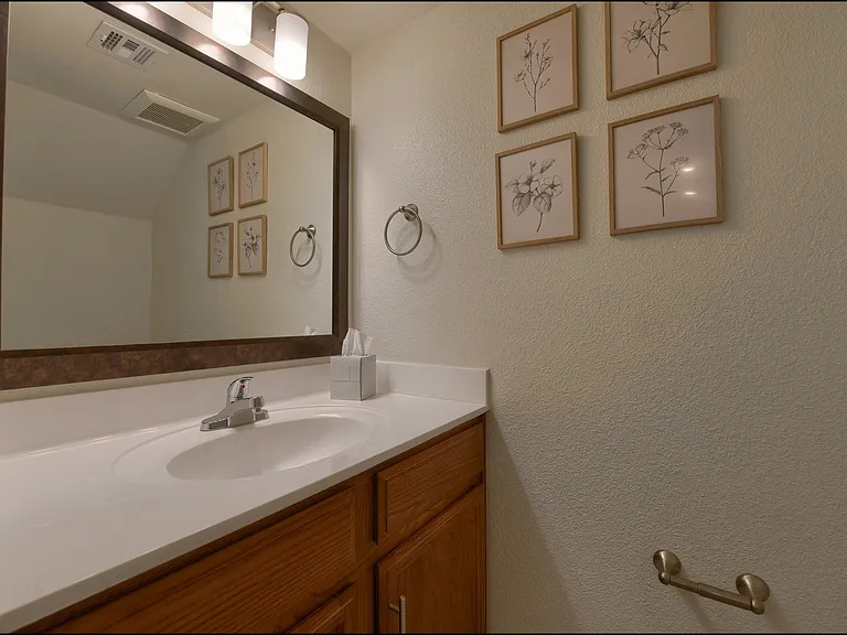 The Reserve Townhomes — Photo 17