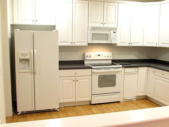 5th image of 174 Haverhill St Unit 316