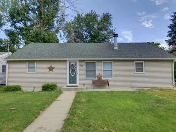 316 W Reynolds St, Tolono, IL 61880