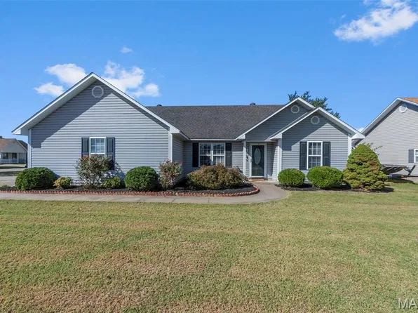 125 Albert Dr, Sikeston, MO 63801