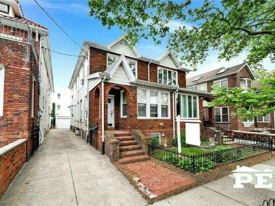 3805 Avenue P, Brooklyn, NY, 11234