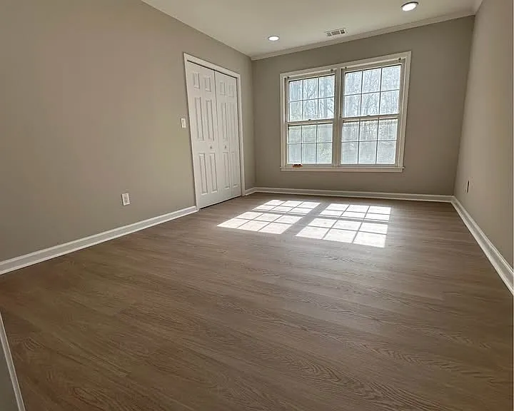 3606 Rainbow Cir — Photo 3