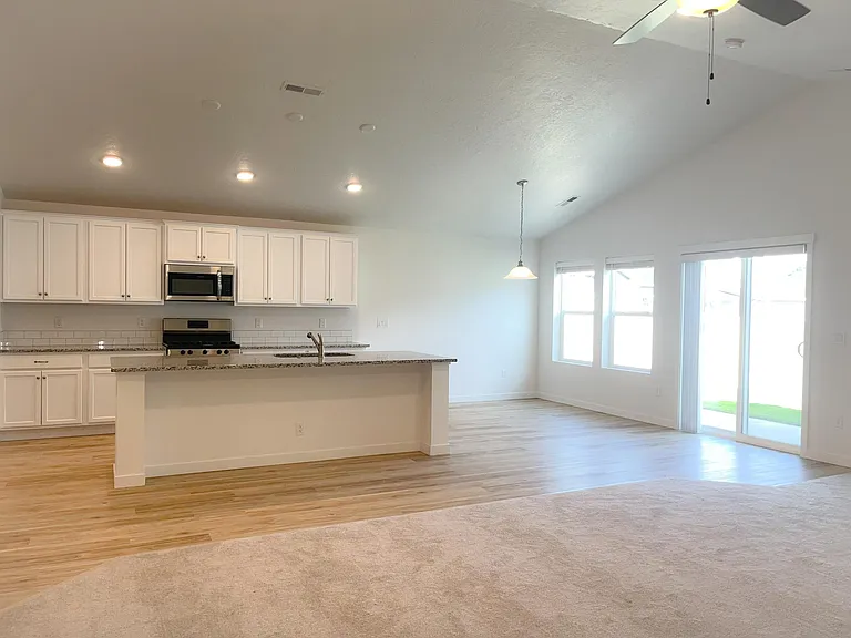 7535 E Savanna River St — Photo 3
