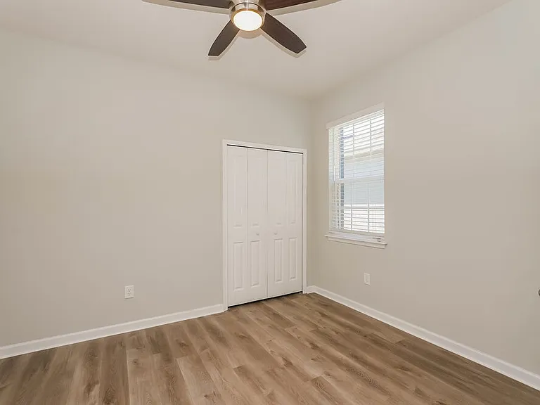 10429 Heron Hideaway Loop — Photo 11