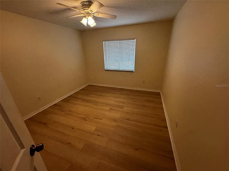 8234 Mossborger Ave — Photo 10