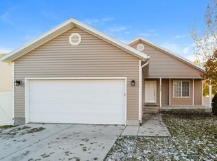 1752 E Revere Way, Eagle Mountain, UT 84005