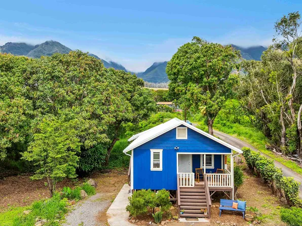 1482 Honoapiilani Hwy #A, Wailuku, HI 96793