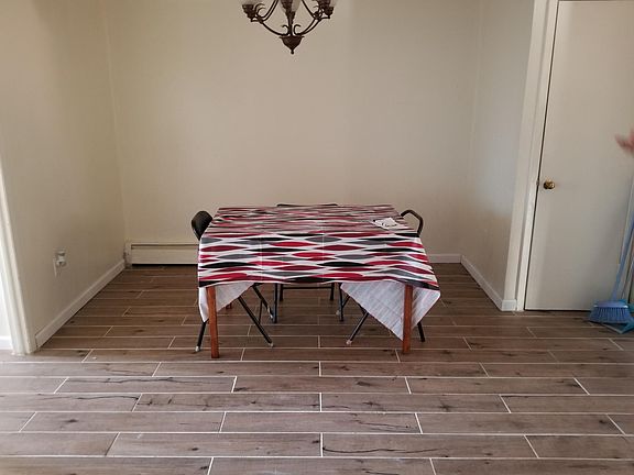 4th image of 1245 Noble Ave