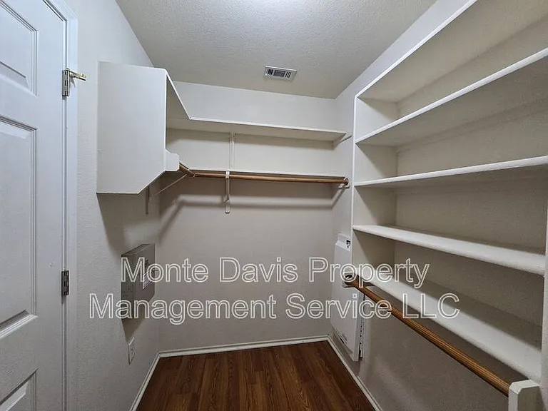 14309 Ballycastle Trl — Photo 22