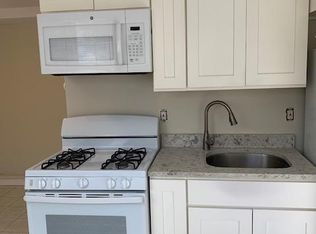 32 Crittenden Pl #BASEMENT, Staten Island, NY 10302