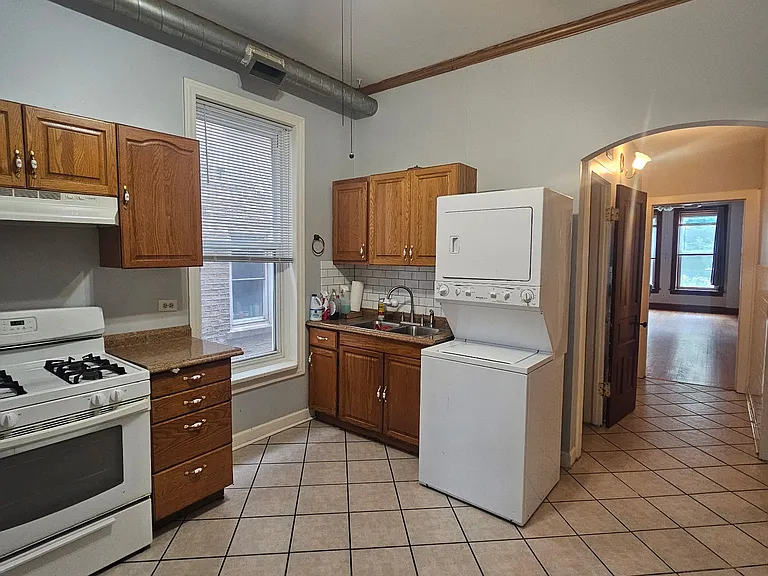 1819 S California Ave #1 — Photo 9