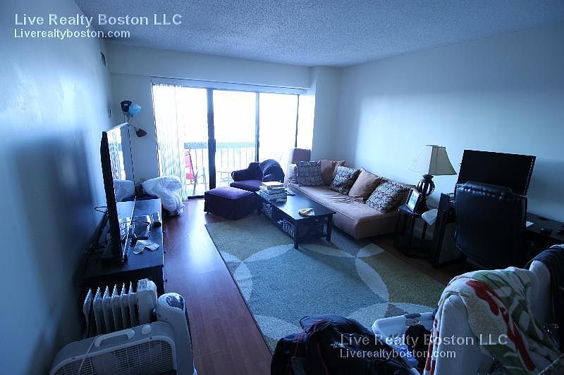 2nd image of 31 N Beacon St