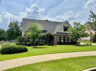 106 Carnegie Ct, Dothan, AL 36305