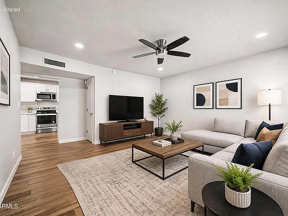 3rd image of 2845 E GLENCOVE Street