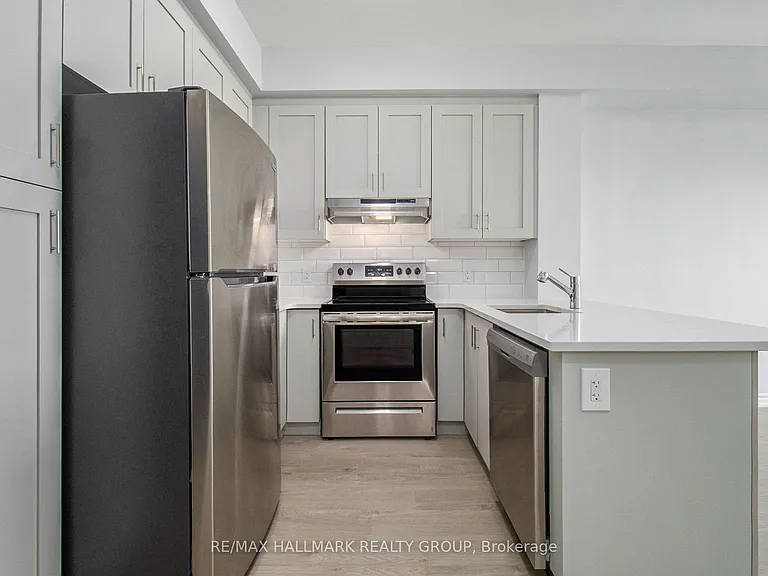 1350 Hemlock Rd #311 — Photo 6