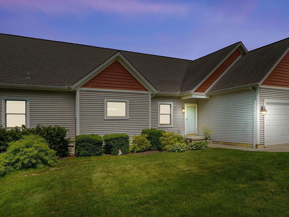 7114 E South Barbee Dr, Pierceton, IN 46562 MLS 202317887 Zillow