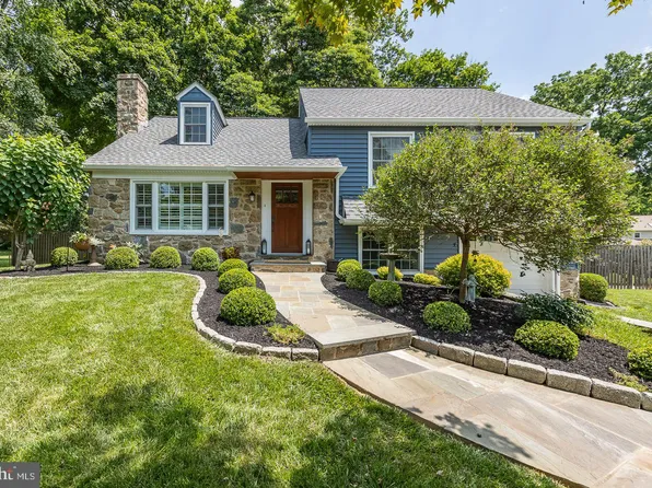 7 Kings Cir, Malvern, PA 19355