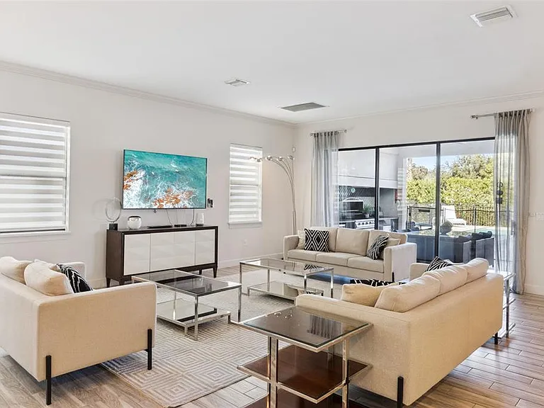 7423 Sparkling Ct — Photo 12
