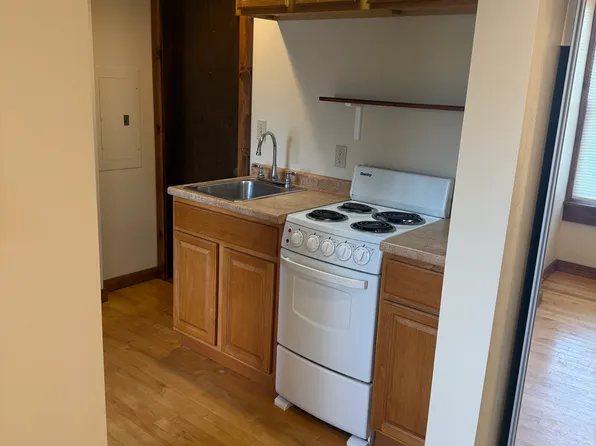 180 Federal St #0, Greenfield, MA 01301