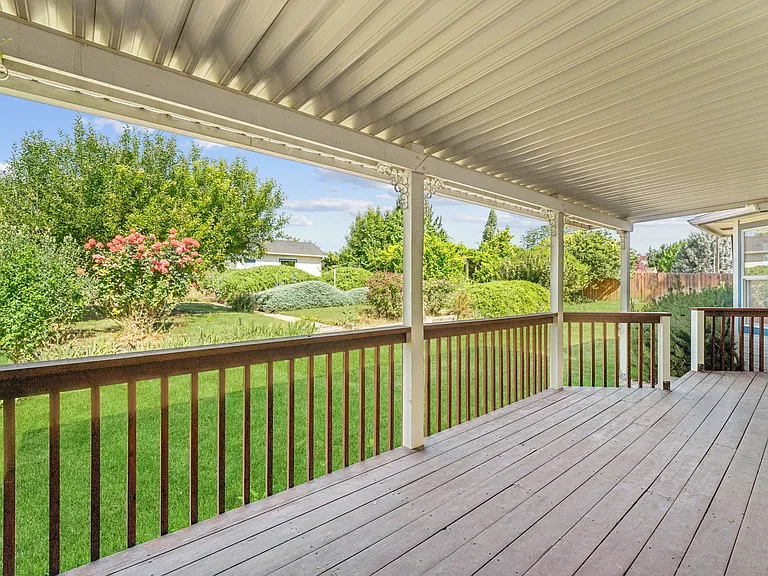 24963 Fox Ridge Dr — Photo 10