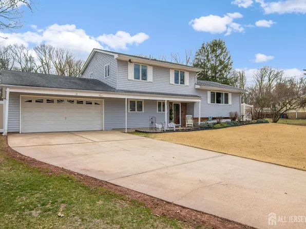 85 Mitchell Ave, Piscataway, NJ 08854