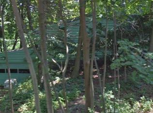 6 Crossover Rd, Fairport, NY 14450