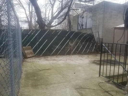 Rented by Lang Realty LLC | media 25