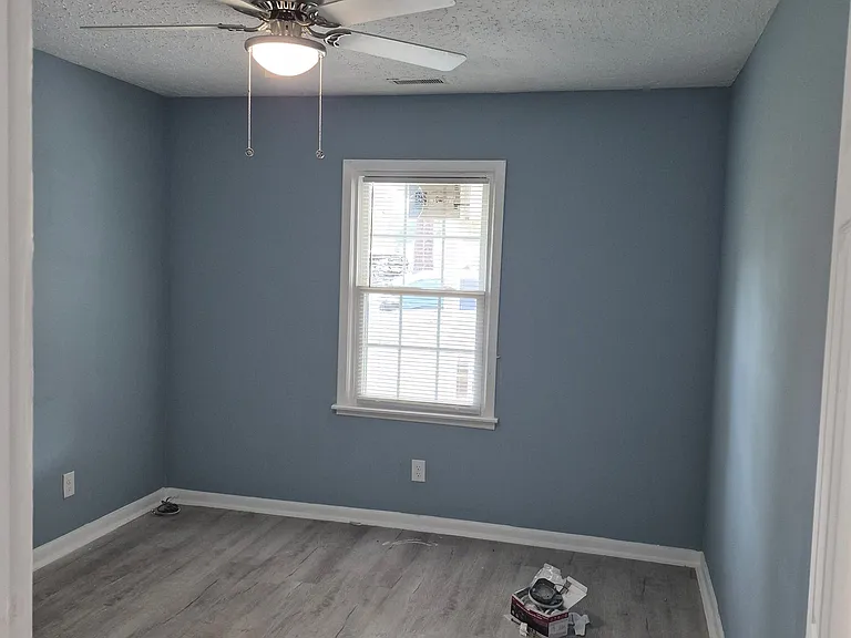 6241 Church St — Photo 7