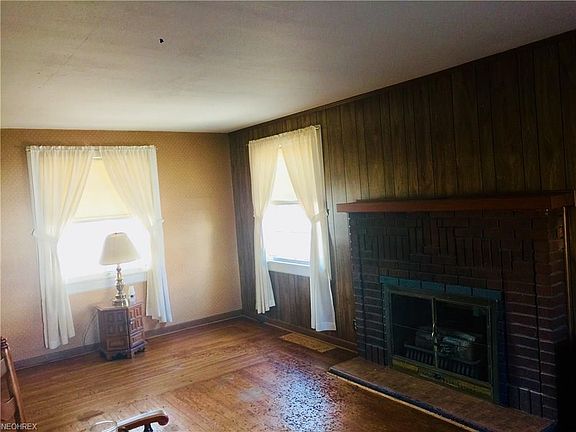 2nd image of 409 Kentucky Ave
