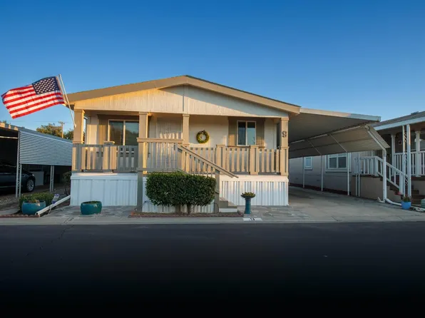 1001 Sylmar Ave Space 9, Clovis, CA 93612