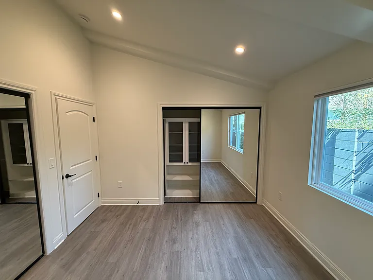 1020 N Lamer St #1022 — Photo 11