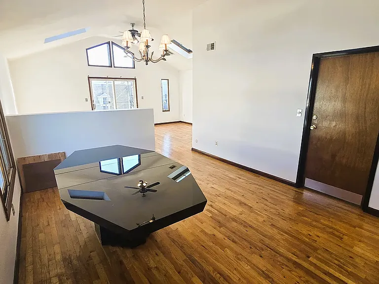 335 Pearsall Ave #2 — Photo 8