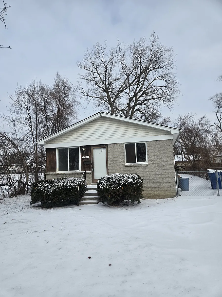 Building Photo - 11447 Jackson Ave