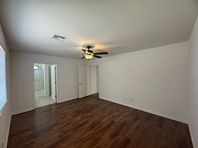 3924 E Potter Ave — Photo 6
