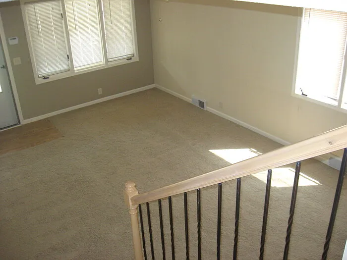 5633 Parker St — Photo 4