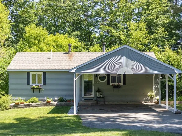 59 Knollcrest Road, Goffstown, NH 03045