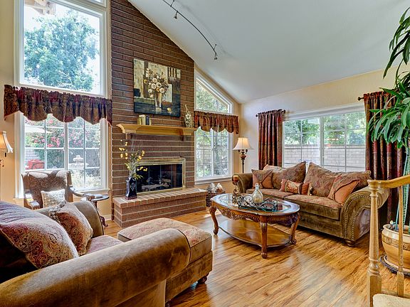 4th image of 4602 Calle De Grande