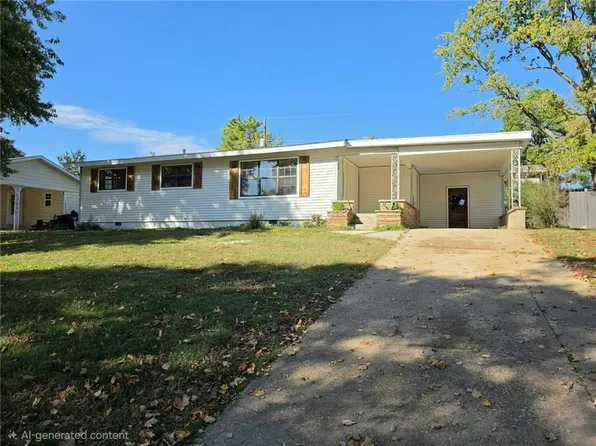 1013 Kay St, Harrison, AR 72601