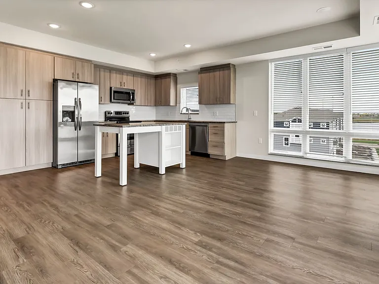 Quest Apartments — Photo 92