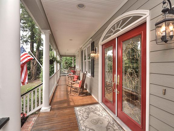3rd image of 2792 Creek Bridge Court