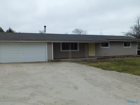 1832 Middleton Pike, Luckey, OH 43443