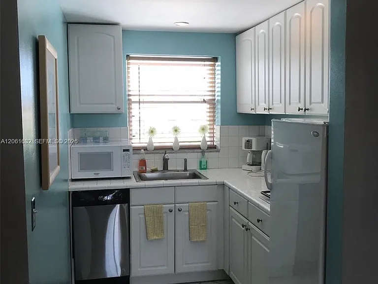 631 Jefferson Ave #502 — Photo 6