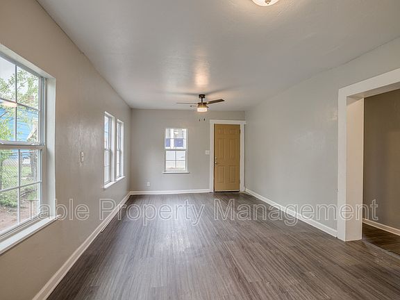 3rd image of 1801 E Madison St #1/2
