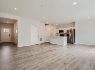 1477 Cardinez Way, Columbus, OH 43228