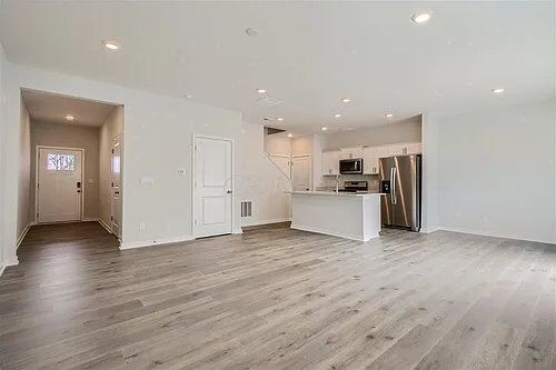 1477 Cardinez Way Photo 1