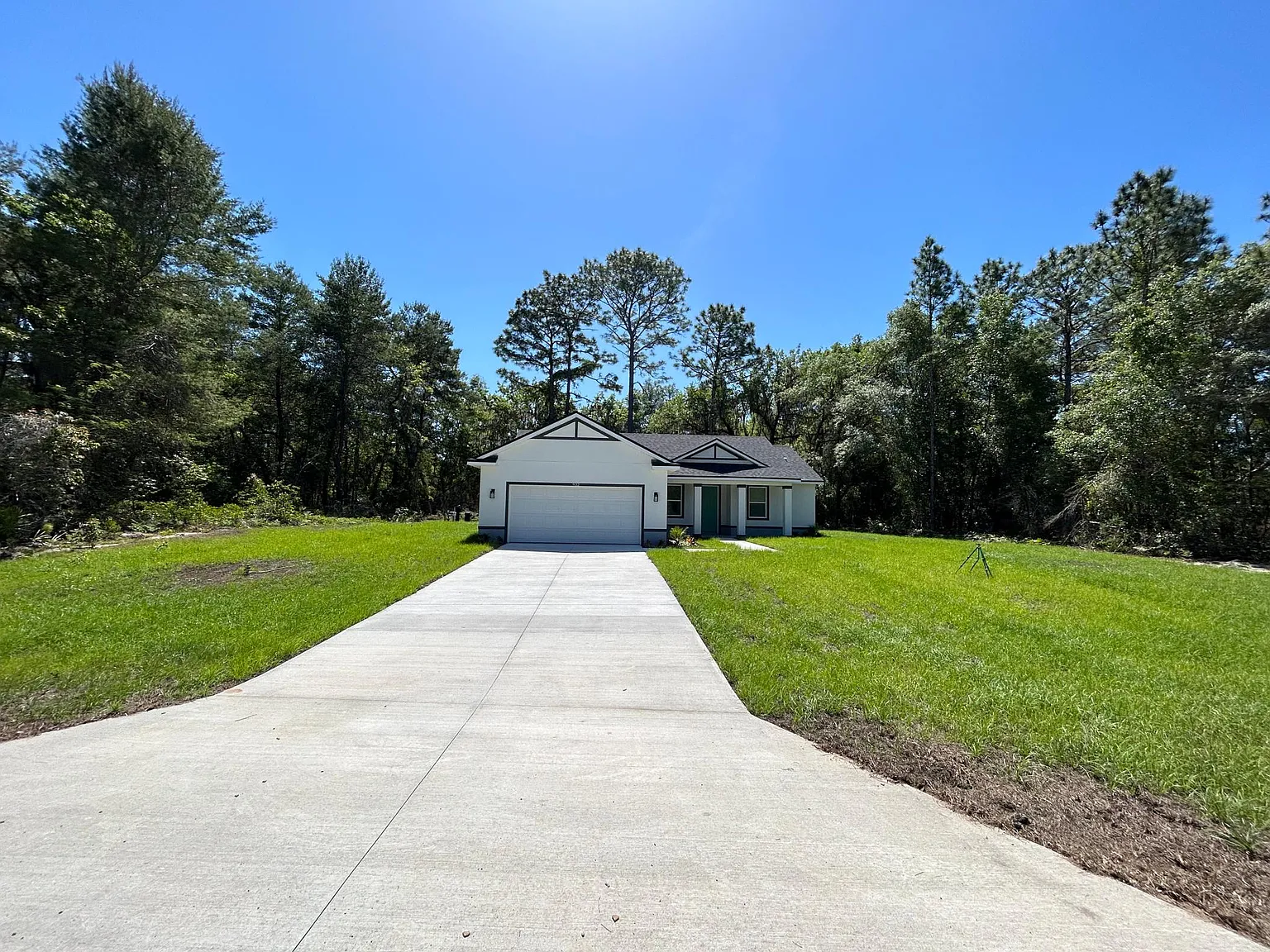 932 Marion Oaks Ln — Photo 2