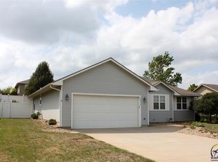 4013 NW Fielding Ter, Topeka, KS 66618