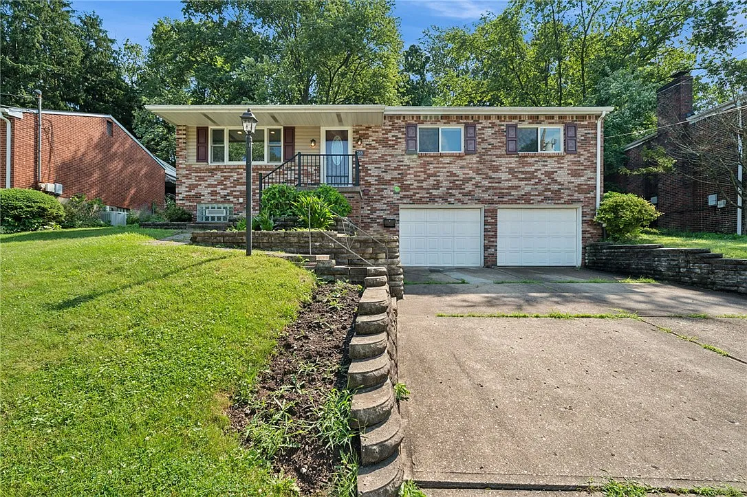 186 McKenzie Dr photo 1